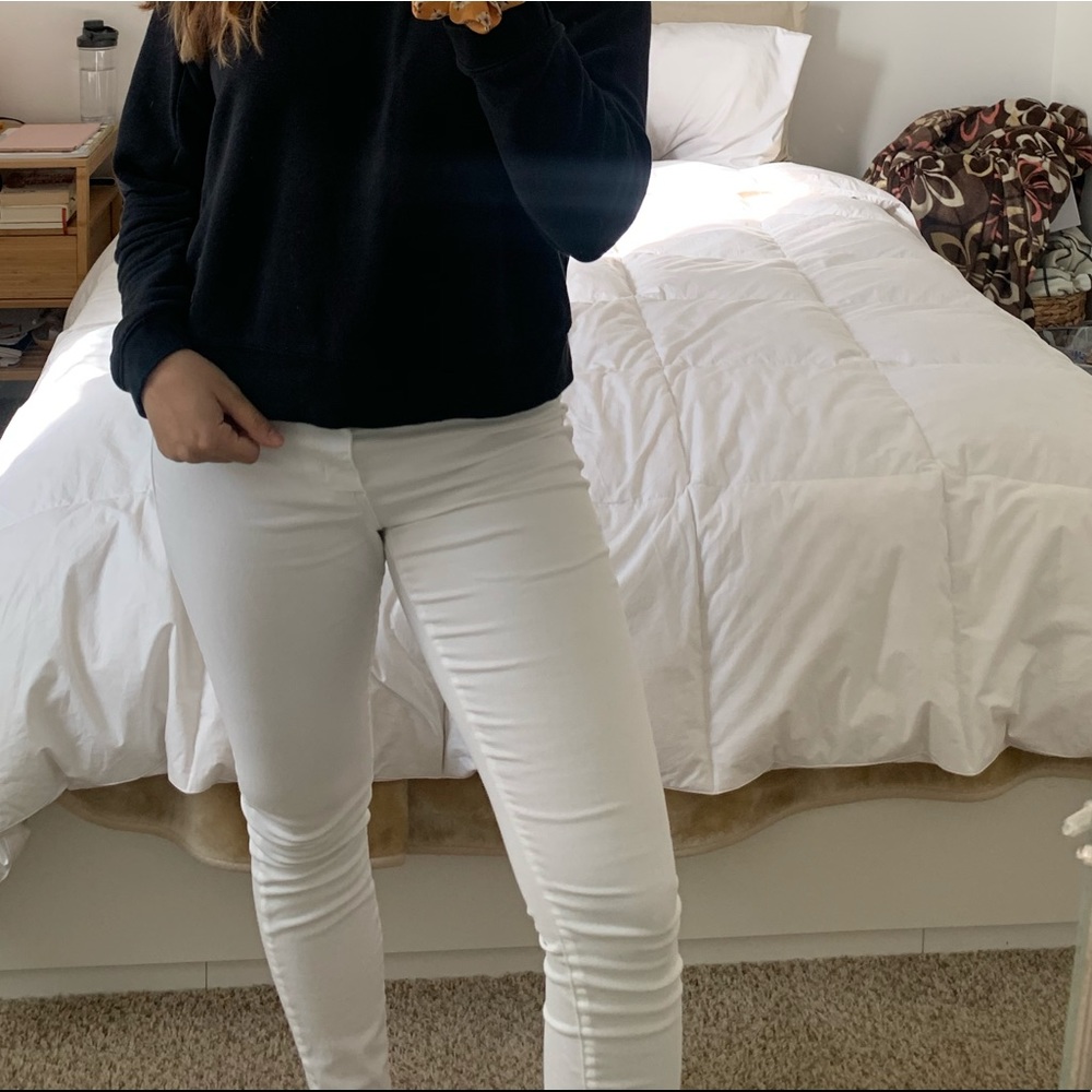 White jeggings